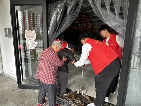 孝老敬老｜保定理工學院｜管理學院｜傳承孝老情 志愿暖人心——善孝居老年服務中心志愿服務