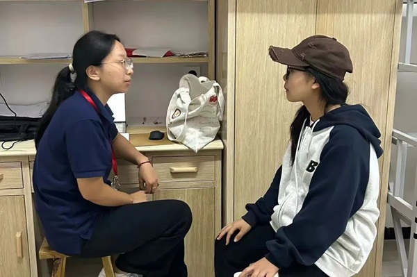 安全教育|保定理工學(xué)院|管理學(xué)院|平安過國慶，安全需謹(jǐn)記