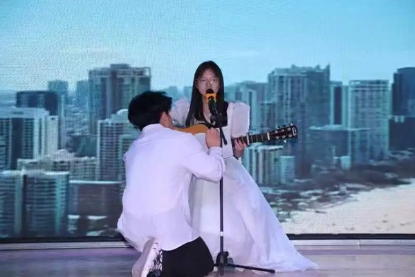 新生風(fēng)采|保定理工學(xué)院|管理學(xué)院|“璀璨晚會啟新程，輝煌篇章展未來”新生晚會