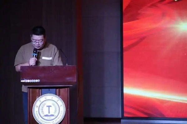 新生風(fēng)采|保定理工學(xué)院|管理學(xué)院|“璀璨晚會啟新程，輝煌篇章展未來”新生晚會