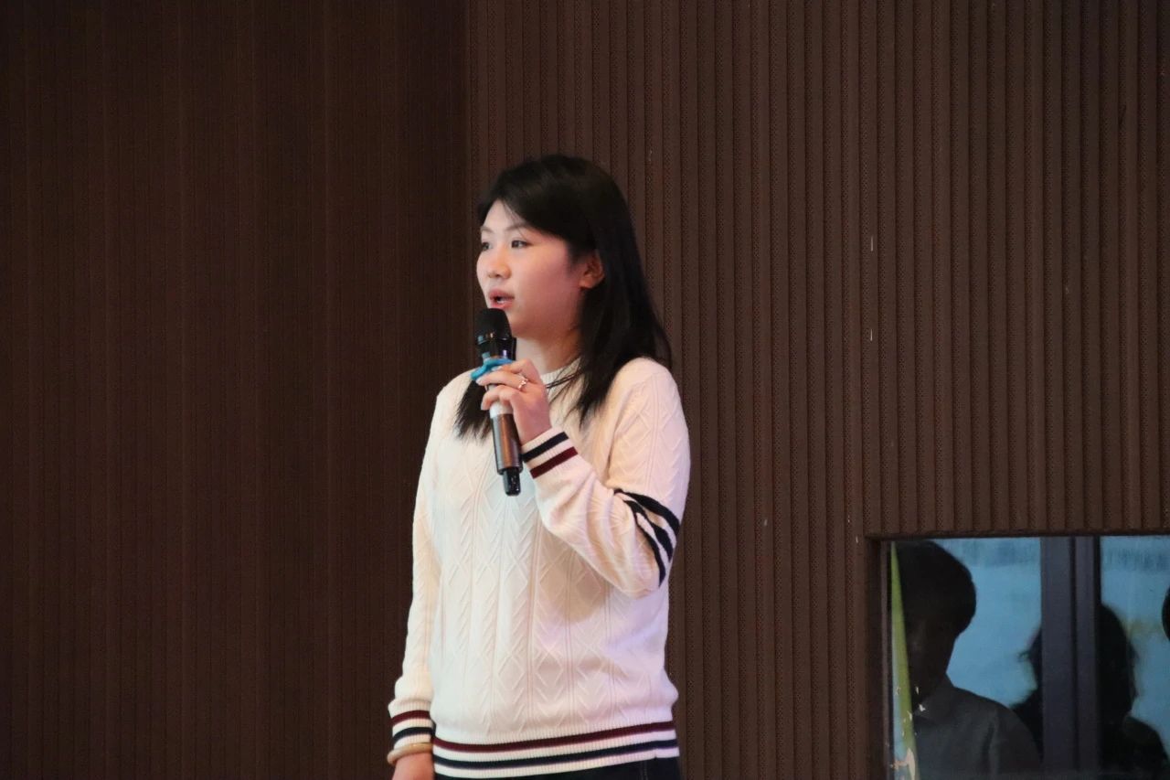 專業競賽|保定理工學院|管理學院|“化繁為‘簡’，‘職’面未來”簡歷大賽