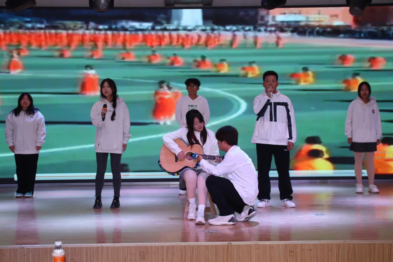 專業競賽|保定理工學院|管理學院|“化繁為‘簡’，‘職’面未來”簡歷大賽