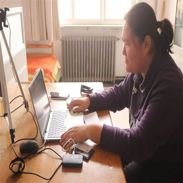 喜報(bào)——祝賀我校學(xué)子在第八屆一帶一路暨金磚國家技能發(fā)展與技術(shù)創(chuàng)新大賽財(cái)經(jīng)素養(yǎng)賽項(xiàng)中榮獲佳績