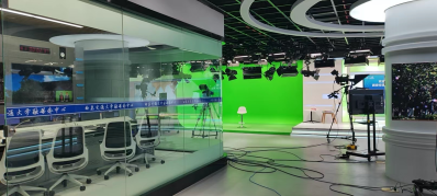 新文科·新媒體·新傳播 保定理工學(xué)院藝術(shù)學(xué)院教師 受邀參加第八屆高校網(wǎng)絡(luò)與新媒體專業(yè)建設(shè)研討會(huì)