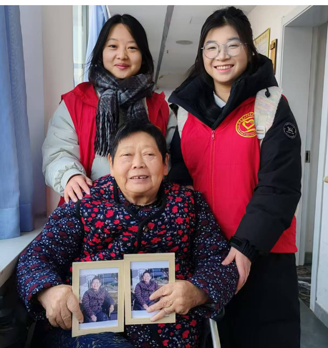 時光留影，溫暖夕陽 ——保理青年志愿者養老院拍照送暖行動