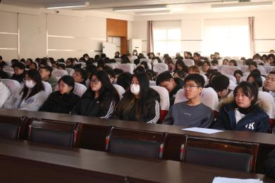 保定理工學院成功舉辦考研經驗分享會