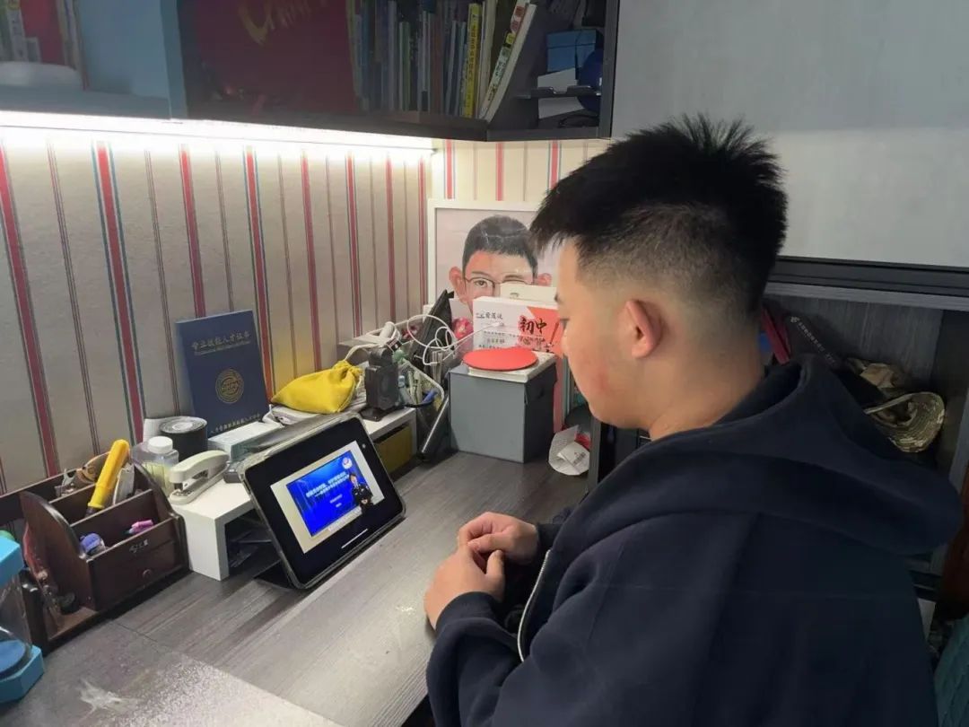 我校組織全體大學生觀看線上網絡防詐騙知識講座