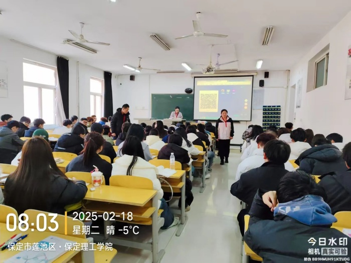 【輔教同行，課啟新程】 信息科學與工程學院輔導員進課堂，共筑育人新防線