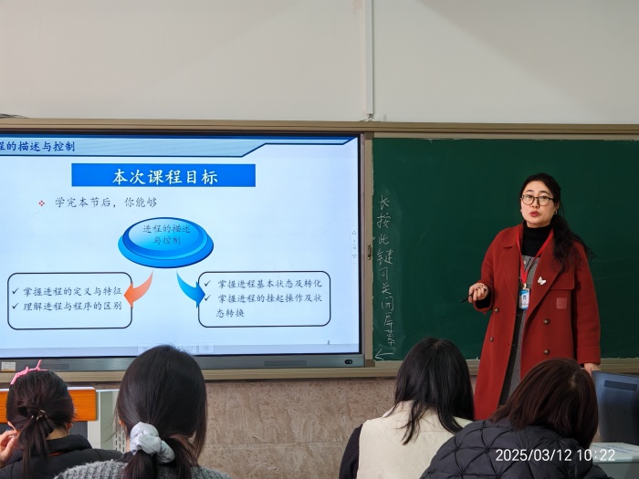 【匠心錘煉  教學精進】 磨課技，提師能—信息科學與工程學院教師練課精進系列活動（四）順利開展