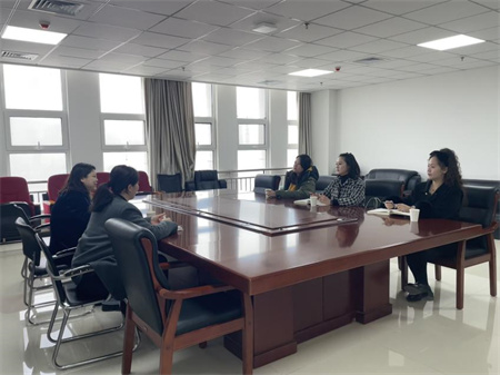 探訪傳媒前沿 對話融媒未來 ——播音與主持專業走進保定新聞傳媒集團共育時代新聲