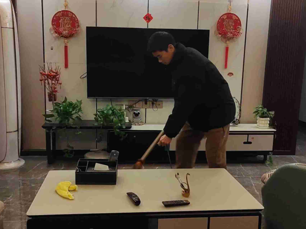 孝老愛親（四）|保定理工學院|管理學院|養成教育育新苗，孝親之舉暖親情