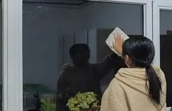 孝老愛親(六)|保定理工學(xué)院|管理學(xué)院|孝老之行踐于微，愛親之情暖人心