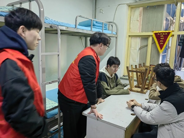 黨建引領|保定理工學院|管理學院|傳承紅色基因，踐行雷鋒精神