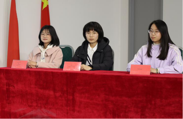 無煙校園|保定理工學院|管理學院|以知為劍，斬禁煙之惑