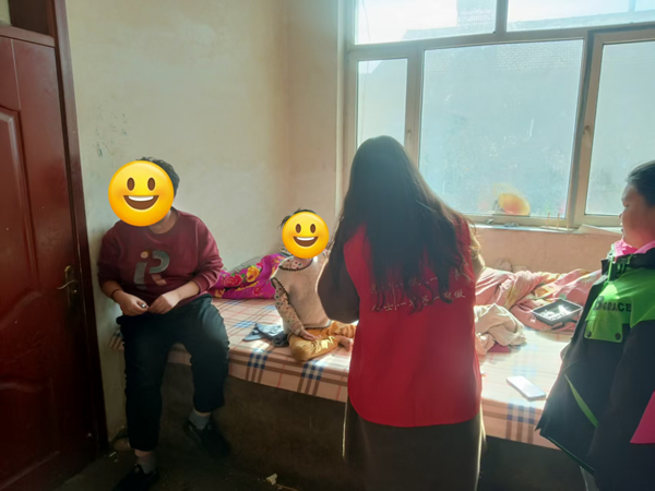 寒假社會實踐紀實（二）|保定理工學院|管理學院|探訪孤困兒童，用愛溫暖寒冬