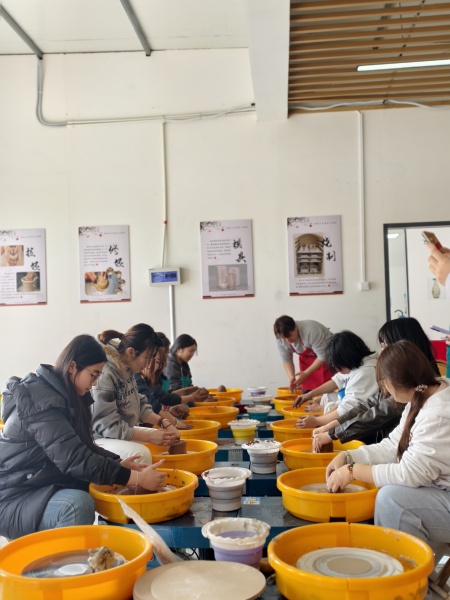 “非遺薪火傳 校園綻芳華” 保定理工學院“非遺進校園”系列活動正式啟動