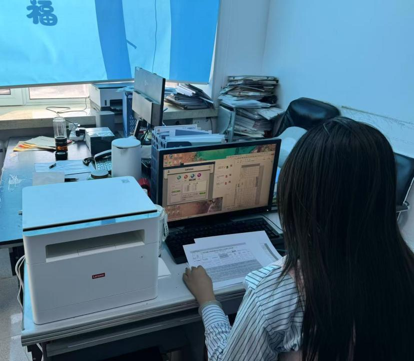 歸巢燕銜春，志愿暖桑梓（二）