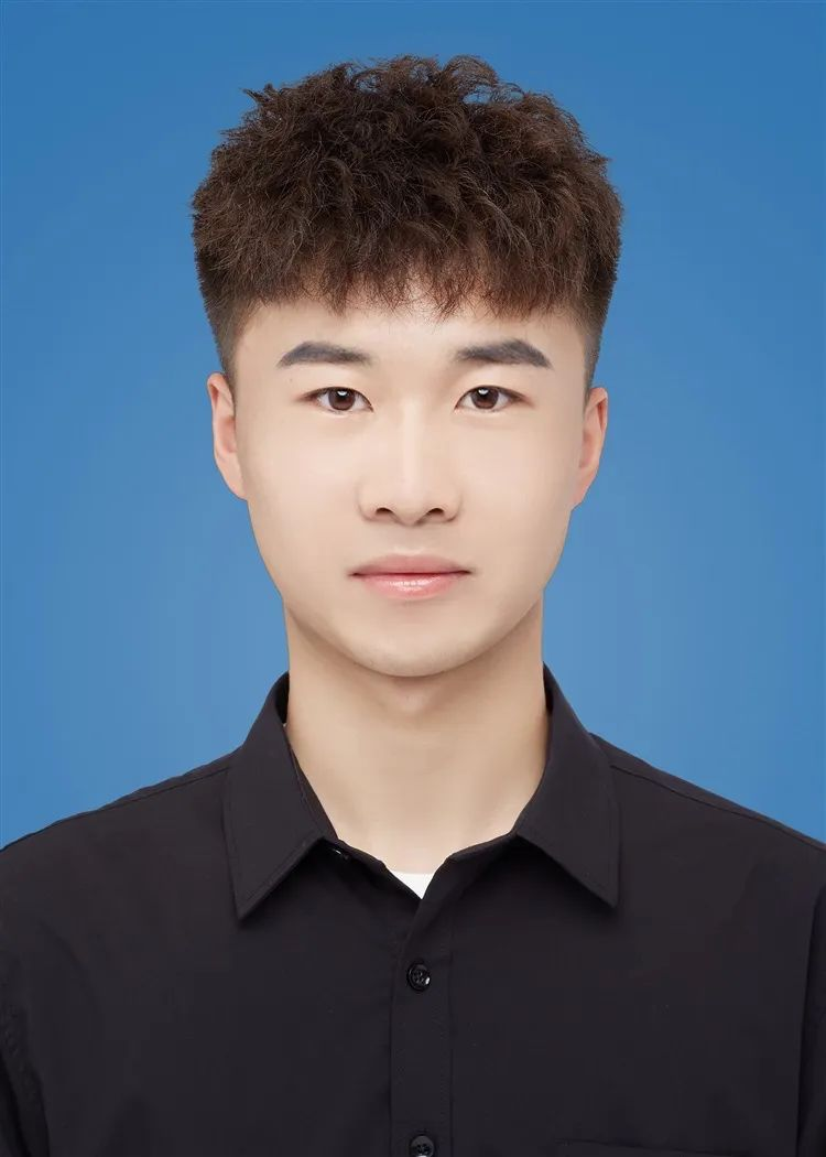 國家獎學金獲得者風采展示——李秉鑠