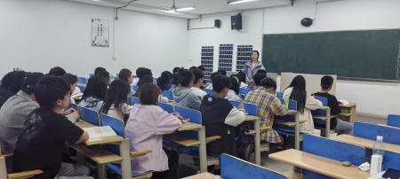 藝術與信仰的交融：一場紅色書籍讀書班的思想碰撞