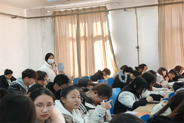 “三進”新程啟，學(xué)態(tài)更整齊