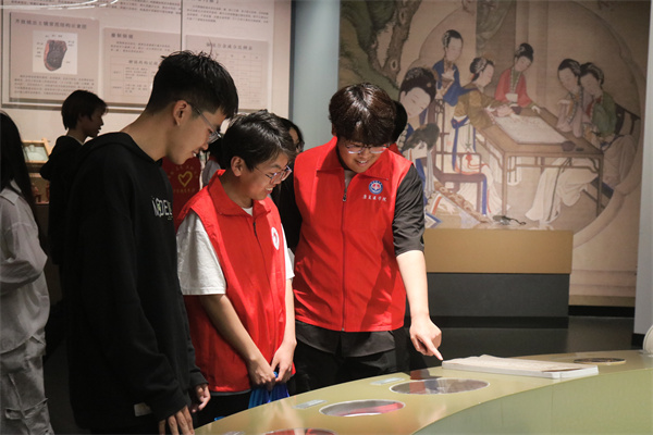 “尋跡紅色記憶 涵養家國情懷——康復醫學院學生保定市博物館研學之旅成功舉行”