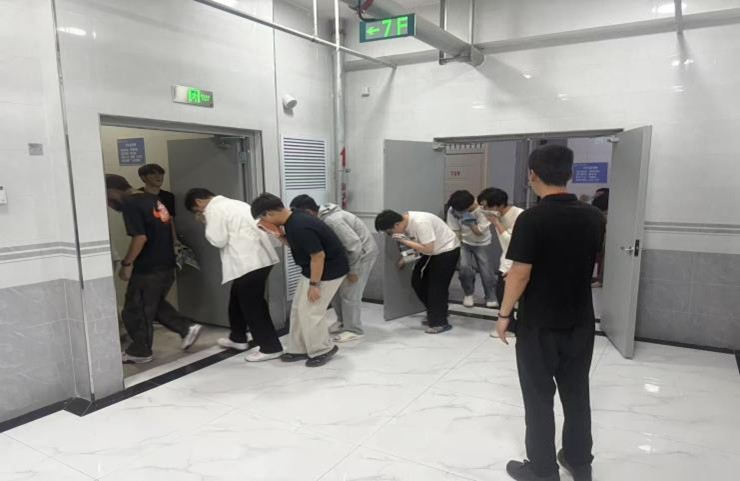 生命至上,以練筑防