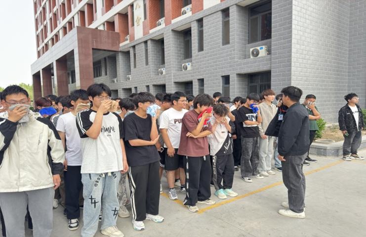 生命至上,以練筑防