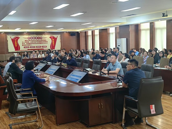 保定理工學院召開期末試卷命題工作布置會