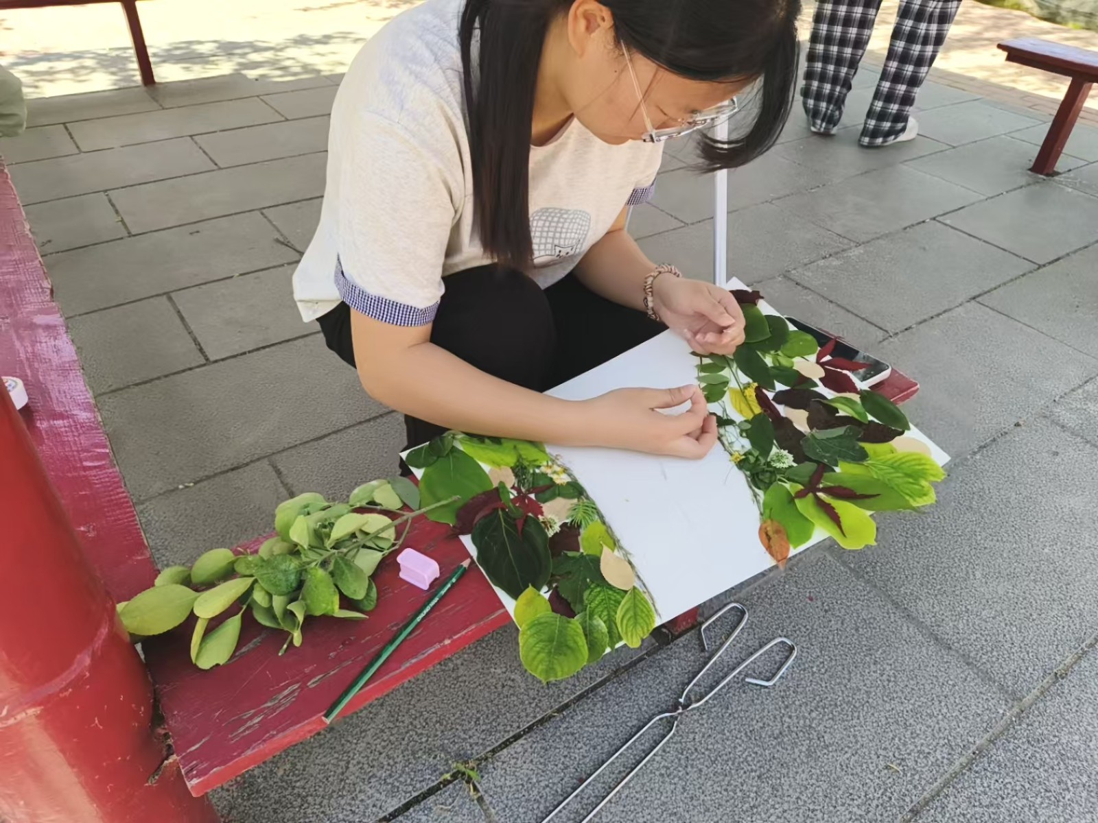 創(chuàng)意勞動課助力無煙校園與文明出行建設