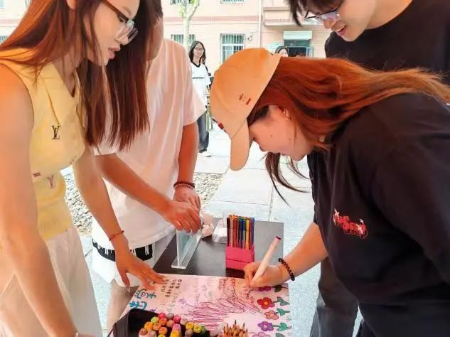 保定理工學院‖教育學院‖5.25“我愛我，從心出發”心理游園會圓滿落幕，愛己從心