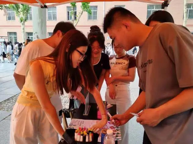 保定理工學院‖教育學院‖5.25“我愛我，從心出發”心理游園會圓滿落幕，愛己從心