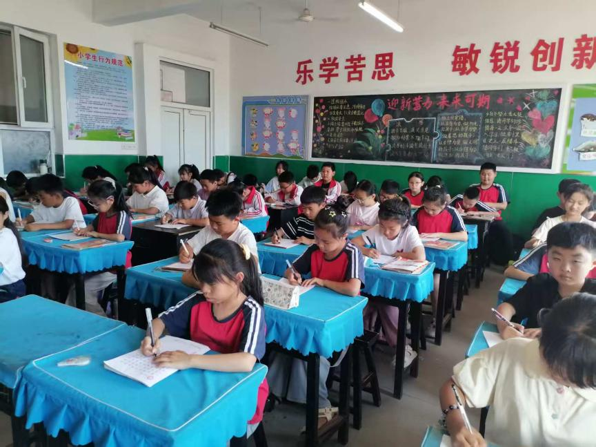 保定理工學院||教育學院||筆端傳薪火，實踐共成長——教育學院助力清苑區第五小學書法課程圓滿收官