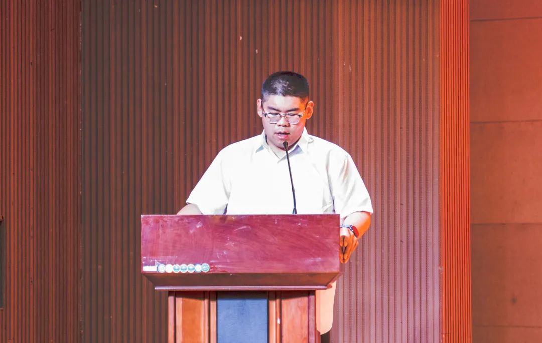 “礪技修能擔(dān)使命 勇毅篤行樹楷模”——資源學(xué)院2024年度表彰大會圓滿舉行