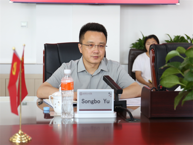 塞浦路斯那波勒斯大學校長一行再度訪問保定理工學院