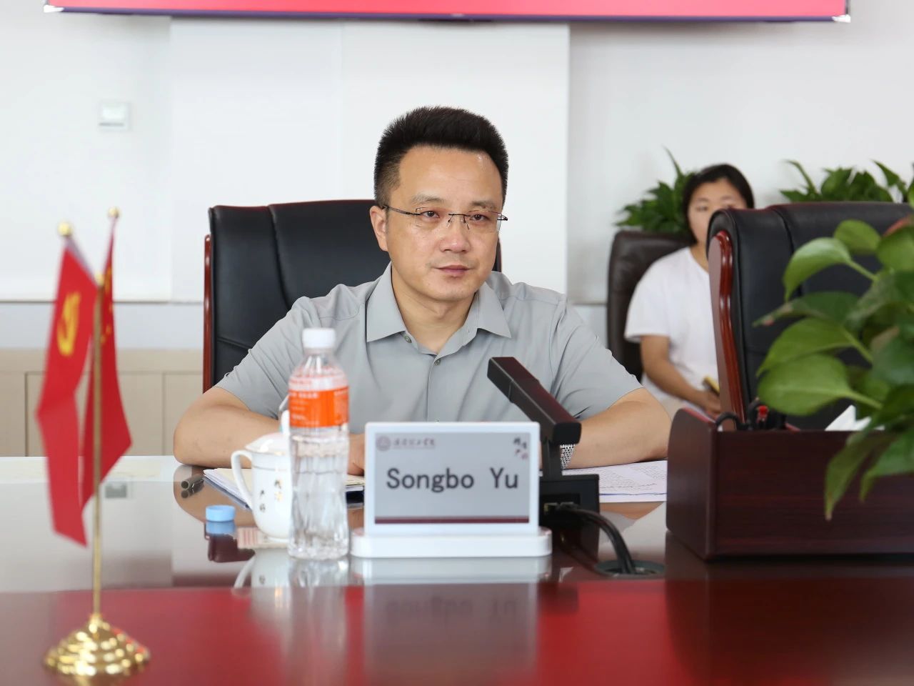 塞浦路斯那波勒斯大學校長一行再度訪問保定理工學院