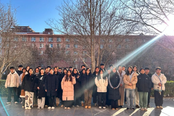 2024-2025學年省級優(yōu)秀班集體風采展示