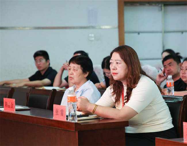 保定理工學院開展深入貫徹中央八項規定精神專題黨課