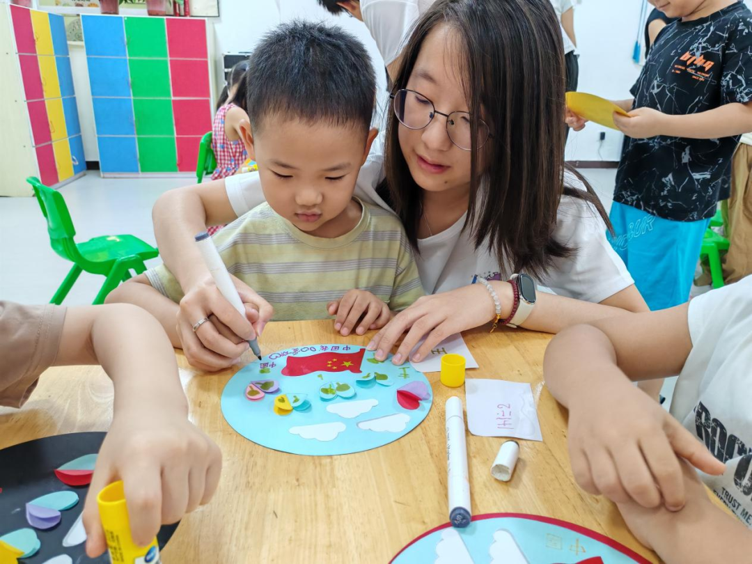 暑期社會(huì)活動(dòng)實(shí)踐（三）：童心護(hù)夏，筑夢(mèng)成長(zhǎng)