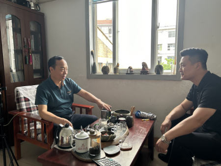 保定理工學院藝術學院 積極訪企拓崗為學生開拓就業渠道