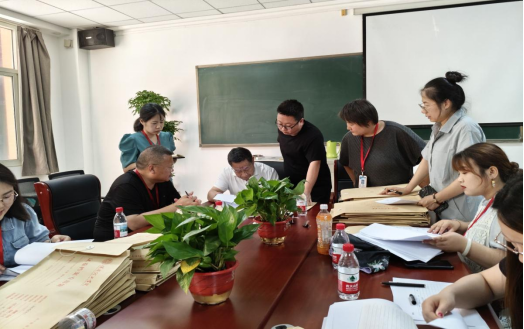 交叉互審促規范 嚴把質量強內涵 ——會院馬院聯合開展期末試卷互查工作