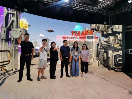 保定理工學(xué)院藝術(shù)學(xué)院教師團(tuán)隊(duì)走訪北京瀾景科技有限公司——校企攜手共探數(shù)字藝術(shù)新篇