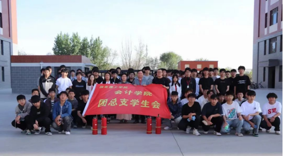 會(huì)計(jì)學(xué)院“五大路徑”——特色育人體系構(gòu)建與實(shí)踐