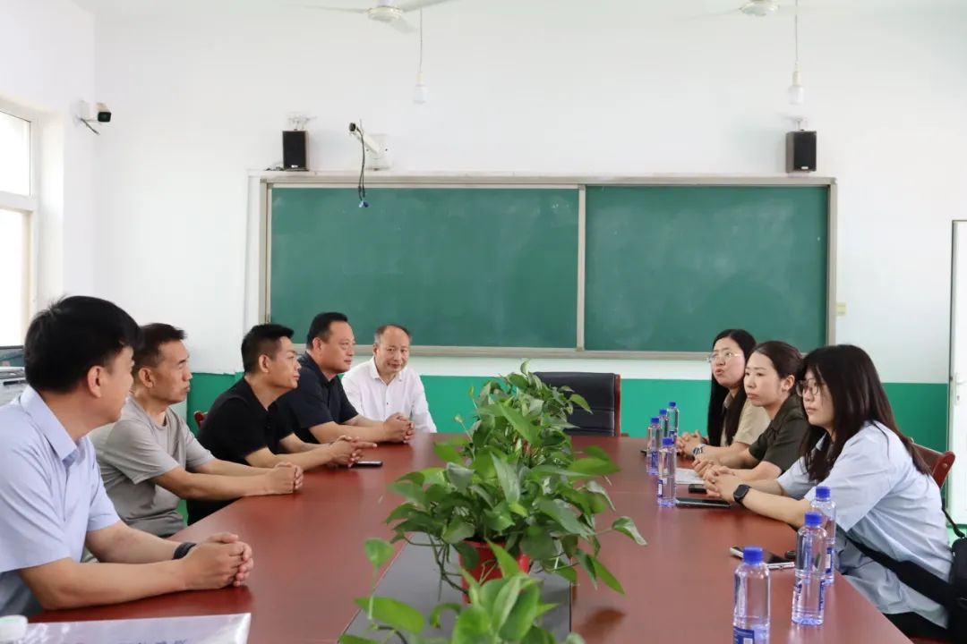 保定理工學院教育學院訪企拓崗，與冉莊小學共建實習就業基地