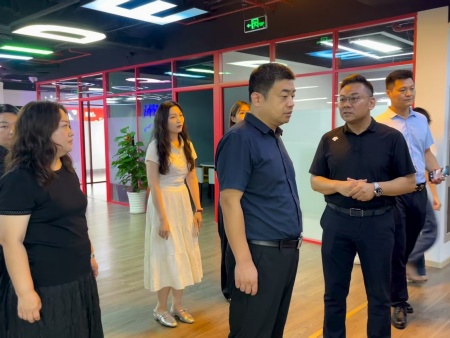 校企攜手謀新篇 產教融合育良才 保定理工學院藝術學院教師團隊赴天津廣告人文化集團考察交流