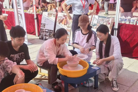 藝彩紛呈，迎“新”筑夢——保定理工學院藝術學院專業(yè)特色與非遺的碰撞