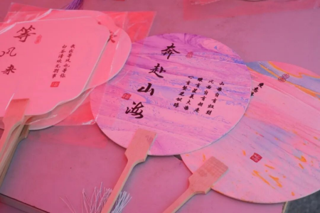 藝彩紛呈，迎“新”筑夢——保定理工學院藝術學院專業(yè)特色與非遺的碰撞