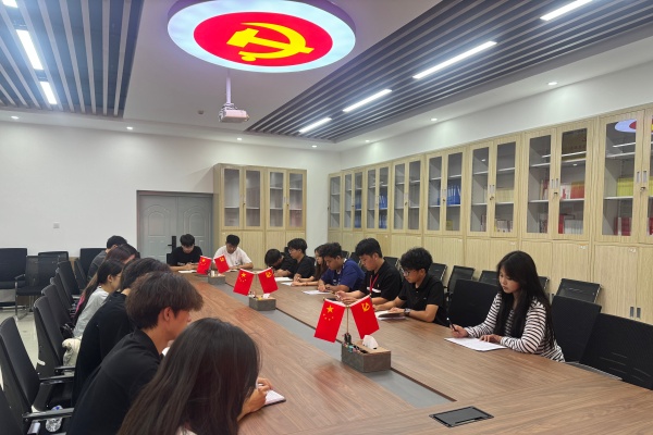 【筑夢經院，薪火相傳】薪火續力啟新篇——我院團學組織副部長換屆面試順利開展