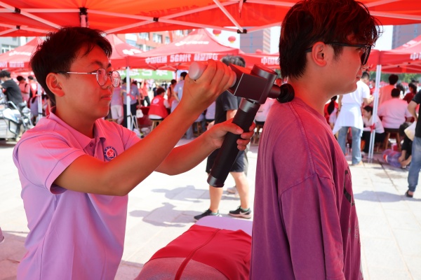 【新程啟航，康復迎新】推拿、耳貼、感悟，開啟中醫文化初體驗