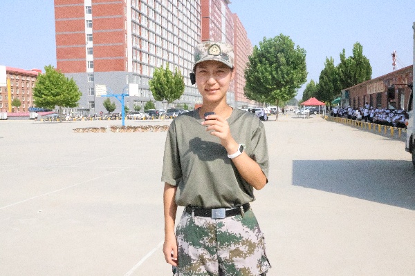 殷殷寄語，助夢遠航——經濟學院軍訓教官訪談