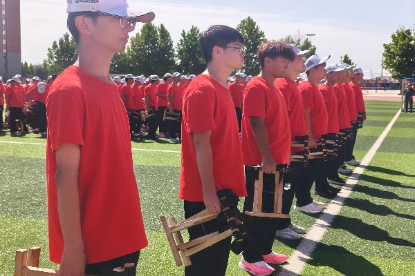 汗水淬煉青春，蛻變彰顯擔當——保定理工學院康復醫學院新生軍訓變化(上)